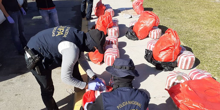 Les desbaratan “parranda” navideña a “mareros” presos