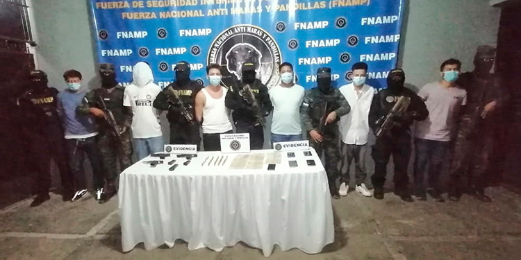 Presos seguirán 5 mareros de la MS-13