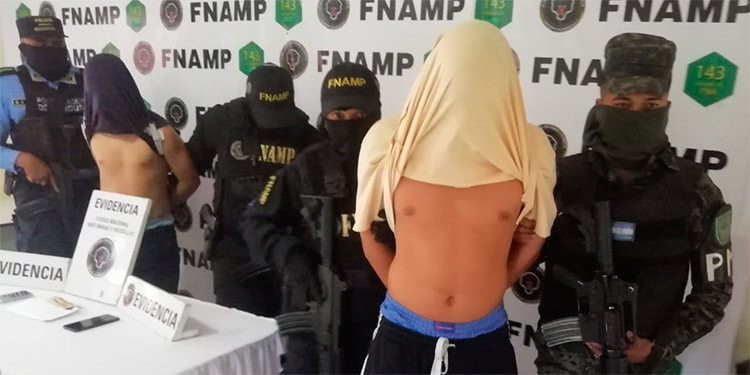 Dos menores capturados por integrar red extorsiva