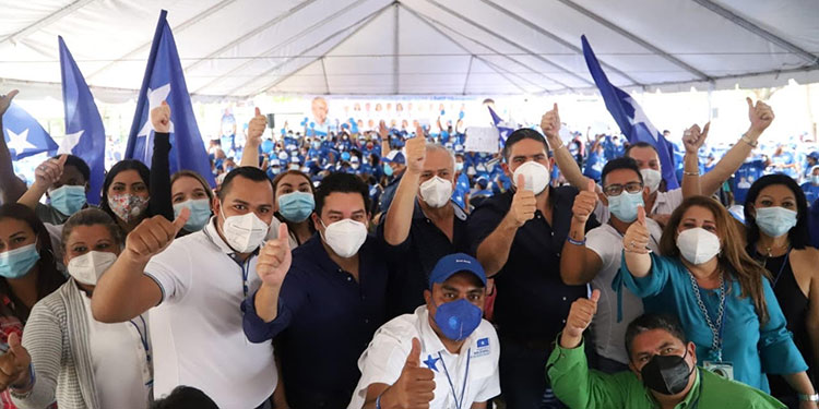 Mauricio Oliva: “Vamos a ganar 17 de los 18 departamentos”