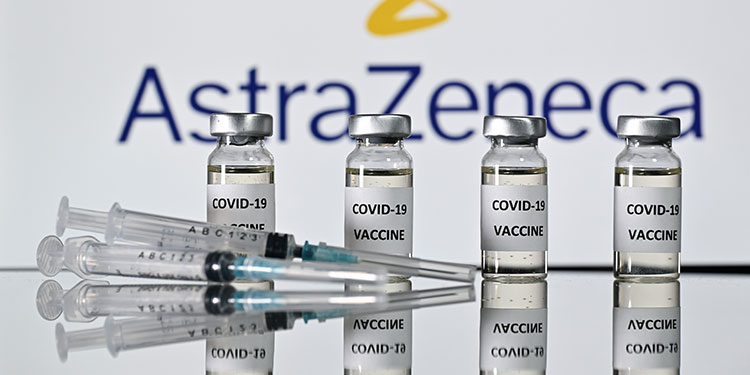 Expertos de OMS avalan la vacuna de AstraZeneca para los mayores de 65 años