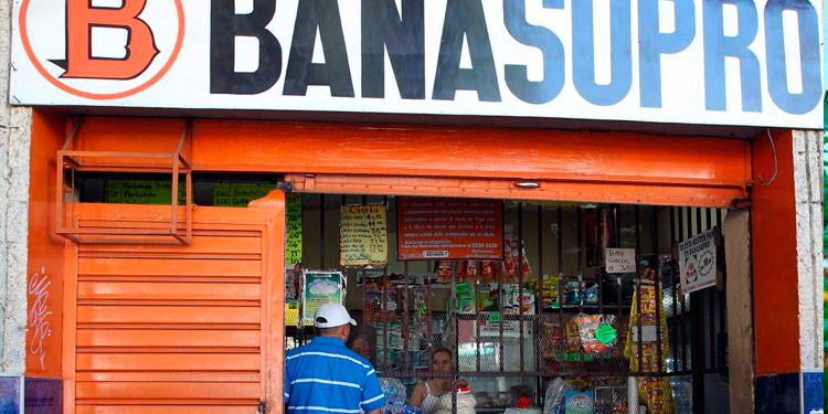 Desabastecidos Banasupros por falta de pago a los proveedores