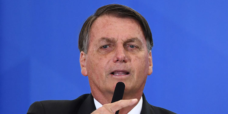 Bolsonaro sobre vacuna de Pfizer: "Si te conviertes en caimán, es tu problema"