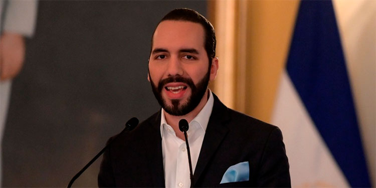 Senador de EEUU denuncia "preocupante" rumbo de El Salvador bajo Bukele