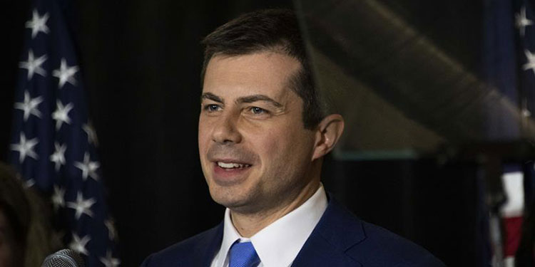Buttigieg reivindica su homosexualidad al ser nominado para gabinete de Biden
