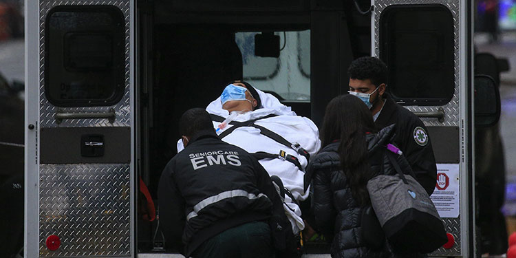 EEUU registra más de 3.000 muertes en un día por COVID, equivalente a un 11S