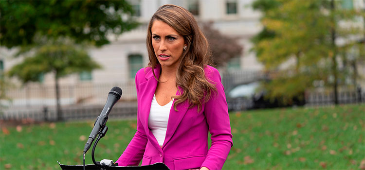 Renuncia la directora de comunicación de la Casa Blanca de Trump