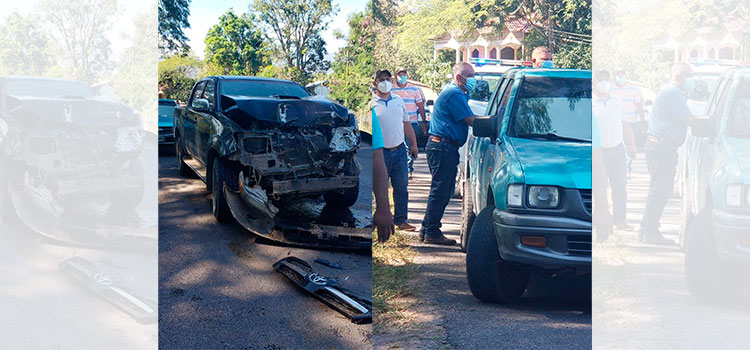 Alcalde de Lejamaní sufre accidente vehicular