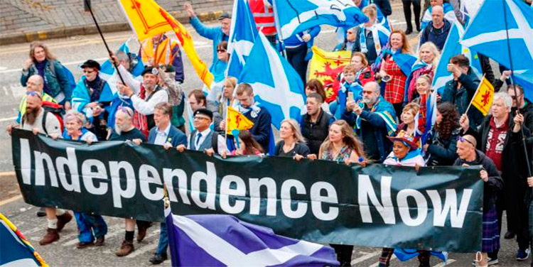 Entre la preocupación y la esperanza, Escocia afronta un 2021 marcado por el Brexit y la independencia