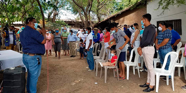 Con concreto hidráulico pavimentarán calles de Choluteca