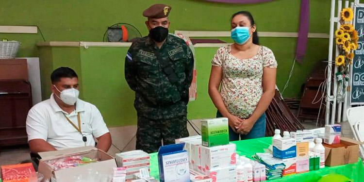 FFAA realiza convivio navideño con discapacitados