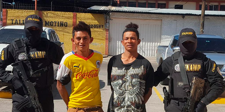 Distribuidores de drogas son detenidos por FNAMP