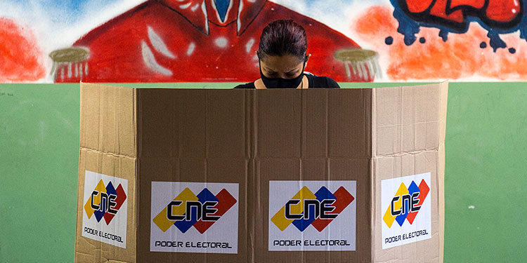 La OEA analiza una resolución en rechazo a las elecciones en Venezuela