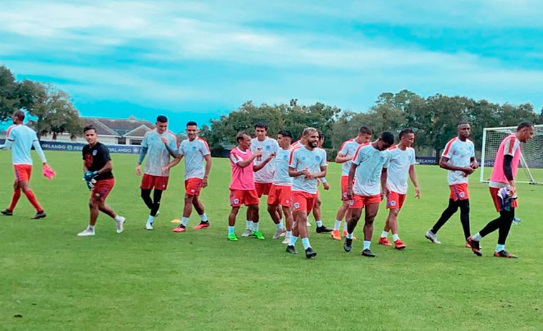 Olimpia ya entrenó en Orlando