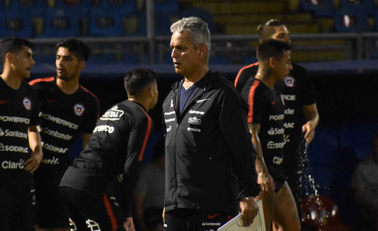 Malestar de los jugadores chilenos con Reinaldo Rueda
