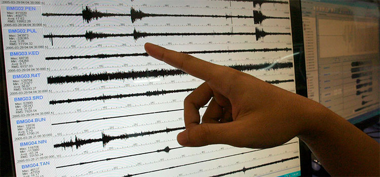 Sismo de magnitud 6,7 sacudió la zona centro y sur de Chile
