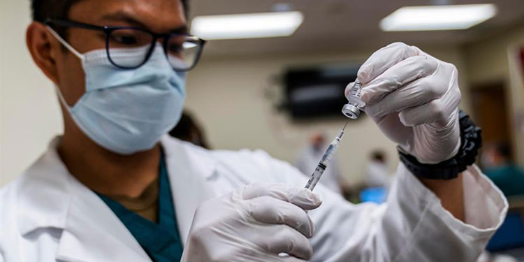 América mira con optimismo el inicio de la vacunación contra la covid en EEUU