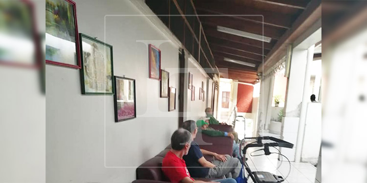Dos ancianos pierden la vida a causa del COVID-19 en asilo de la capital