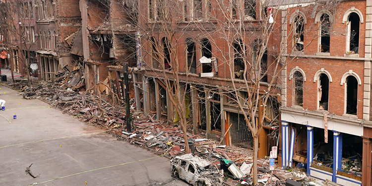 FBI: Responsable de explosión en Nashville envió material a conocidos