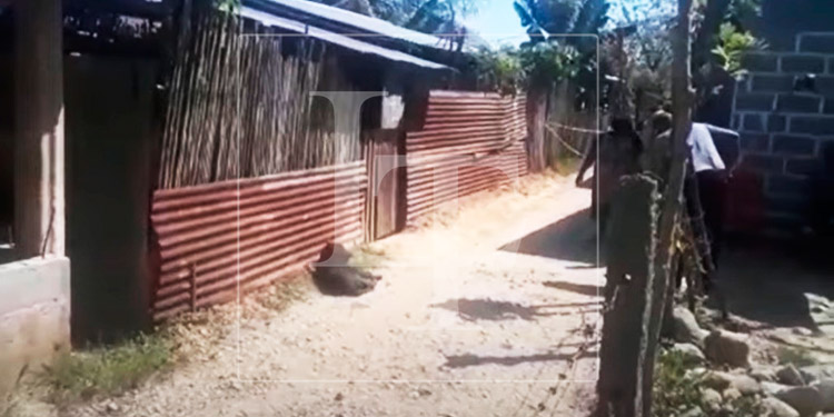 Ultiman a dos hombres tras presuntamente darle muerte a un joven en Atlántida