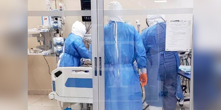 Hospitales capitalinos reportan 12 pacientes fallecidos en salas de COVID-19