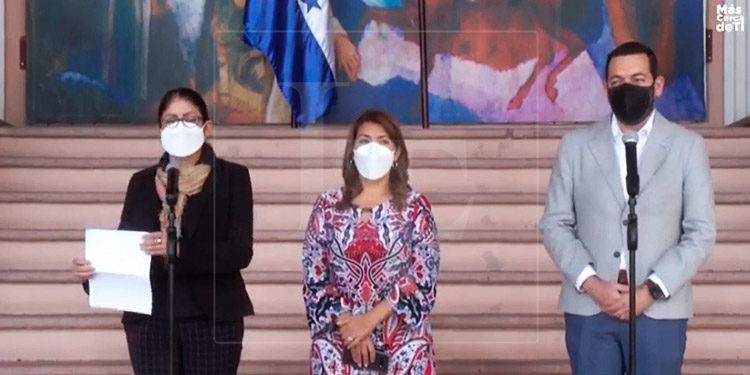 Autoridades aclaran que siguen en vigencia los acuerdos con COVAX- Gavi